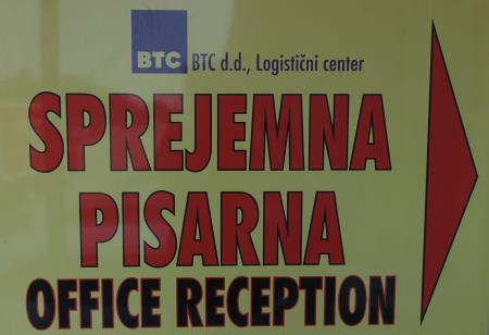 DONACIJA PREHRAMBENIH IZDELKOV ZA GASILCE - Foto- Tine Šubic_03